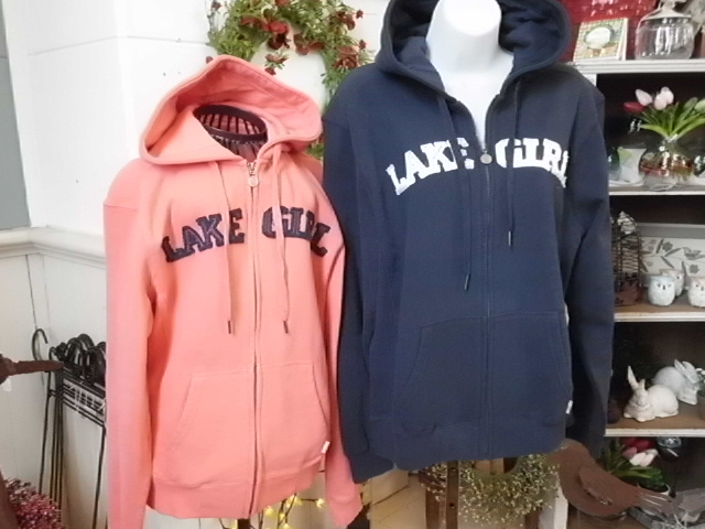 LAKEGIRL Sweatshirts